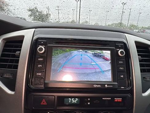 Used 2014 Toyota Tacoma PreRunner w/ TRD Sport Package RWD image 21