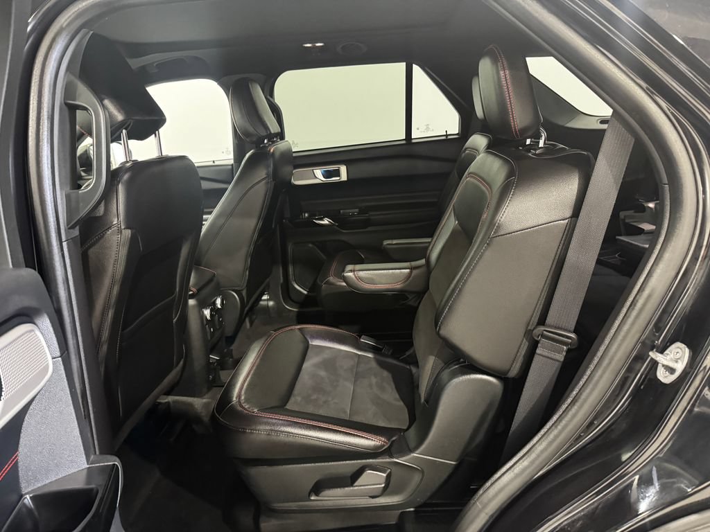 Used 2022 Ford Explorer ST-Line w/ Class IV Trailer Tow Package AWD/4WD image 20