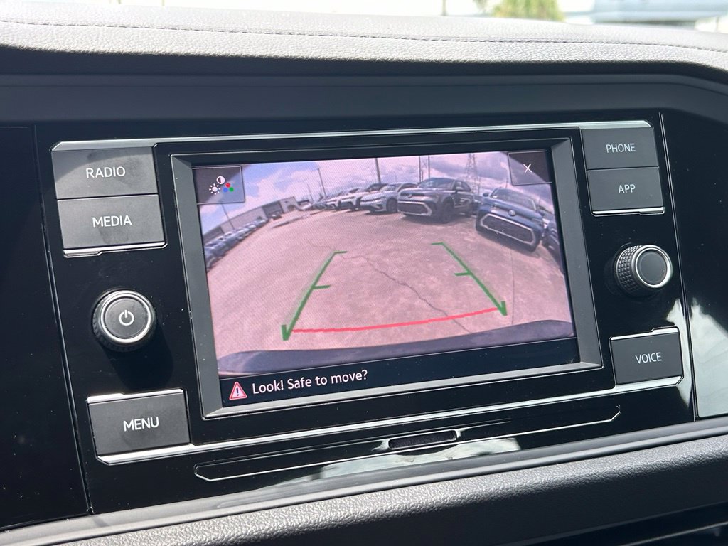 Certified 2024 Volkswagen Jetta Sport FWD image 29
