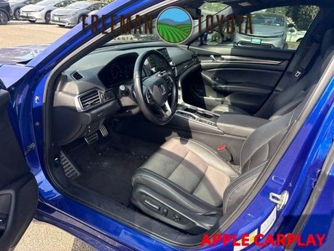 Used 2019 Honda Accord Sport image 6