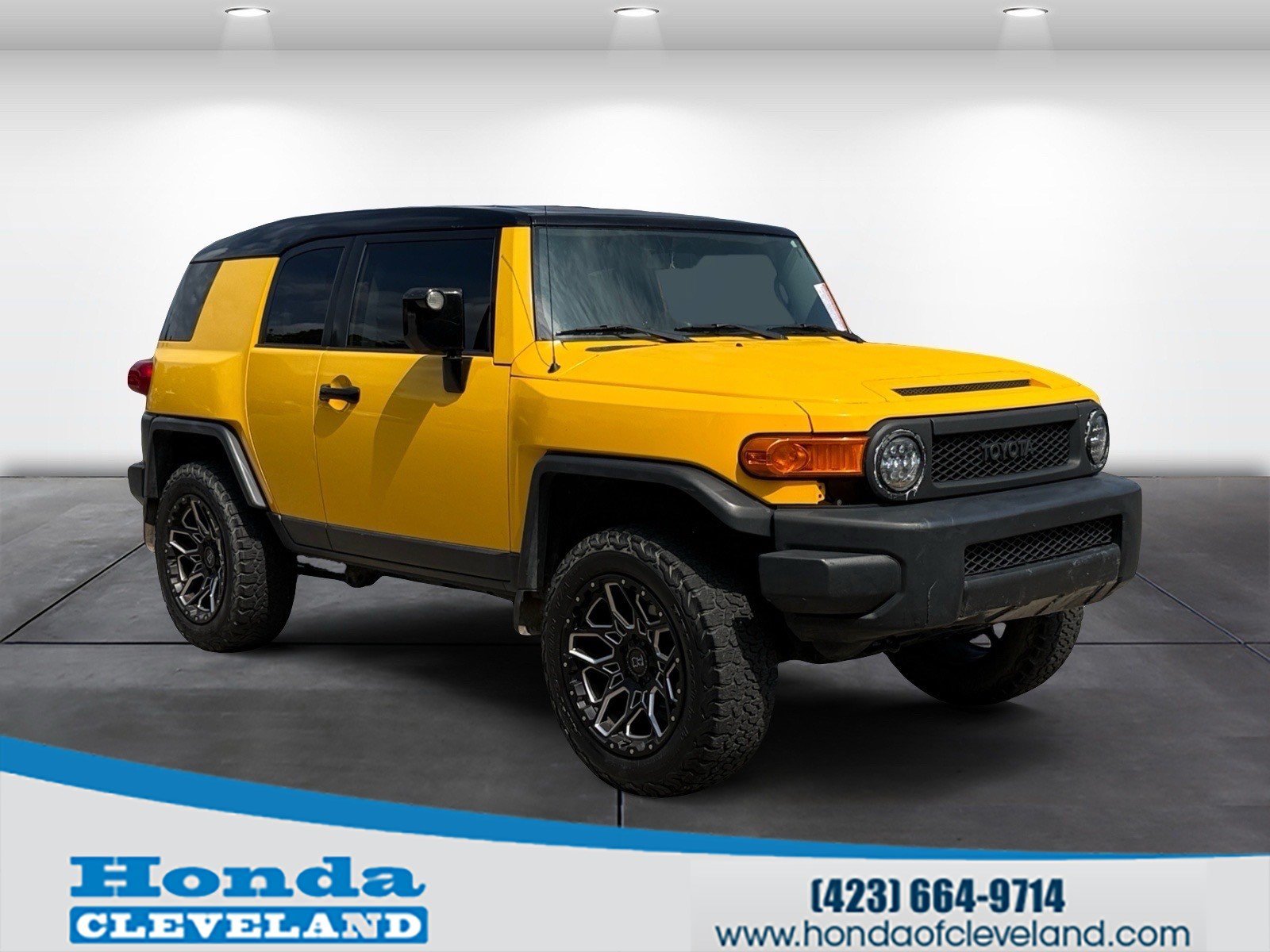 Used 2007 Toyota FJ Cruiser 2WD image 1