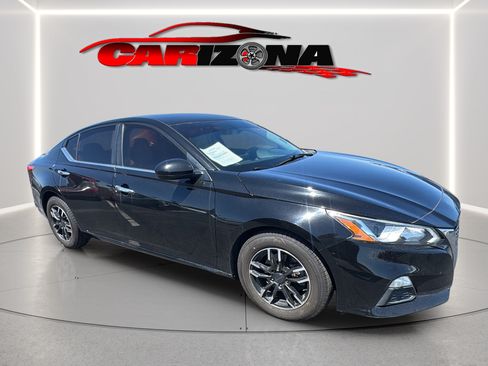 Used 2020 Nissan Altima 2.5 S FWD image 2
