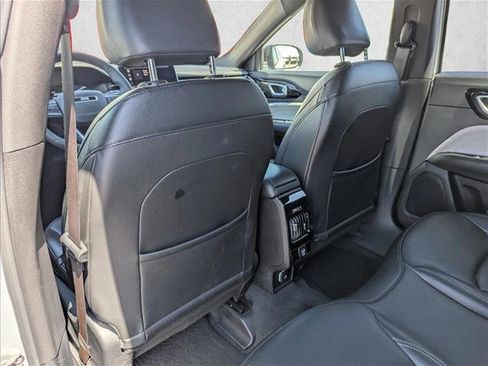 Used 2025 Jeep Compass Limited AWD/4WD image 23
