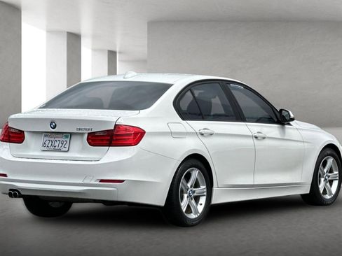 Used 2013 BMW 328i Sedan RWD image 4