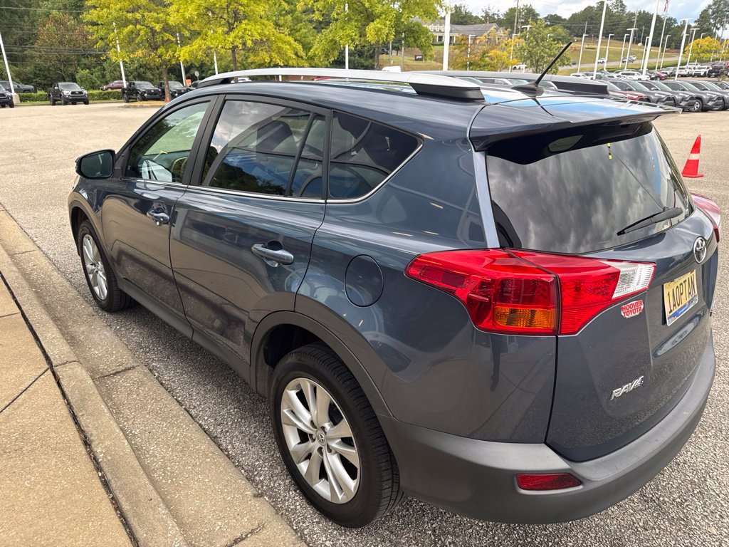 Used 2013 Toyota RAV4 Limited FWD image 2