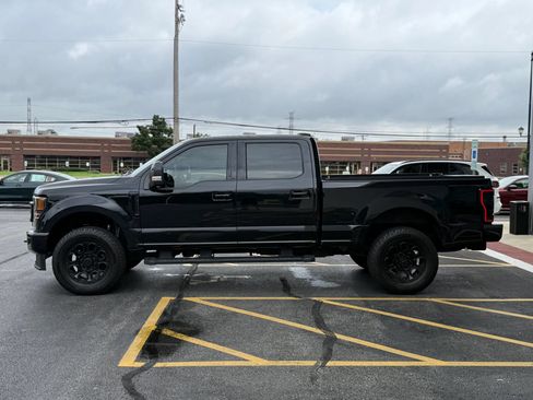 Used 2022 Ford F250 Lariat w/ Lariat Ultimate Package AWD/4WD image 8