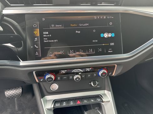 Used 2020 Audi Q3 2.0T Prestige image 34