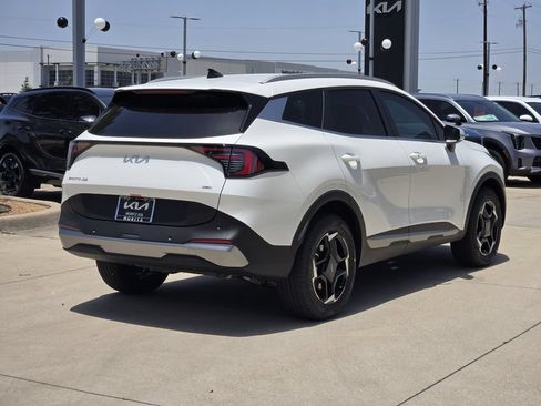 New 2026 Kia Sportage EX AWD/4WD image 4