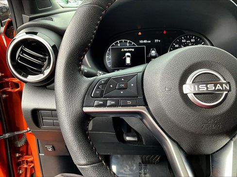 Certified 2023 Nissan Kicks SR w/ SR Premium Package FWD image 11