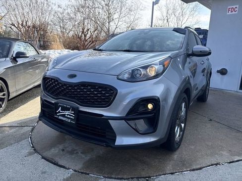 Used 2022 Kia Sportage Nightfall Edition w/ Nightfall Fwd Premium Package image 4