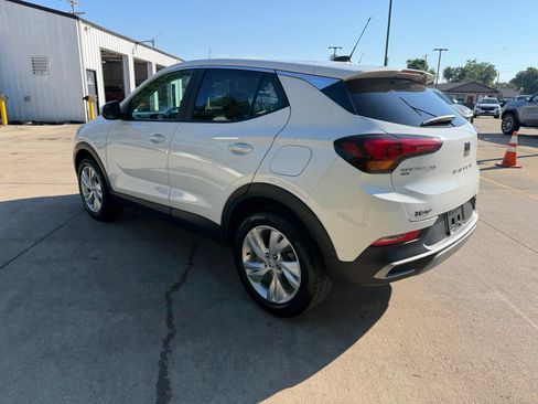 Used 2024 Buick Encore GX Preferred w/ Comfort Package AWD/4WD image 28