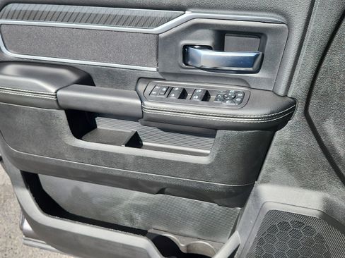 New 2026 RAM 2500 Big Horn AWD/4WD image 9