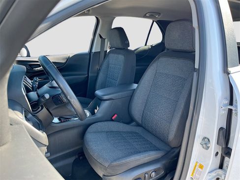 Used 2022 Chevrolet Equinox LT image 20