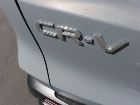 Used 2024 Honda CR-V EX image 7