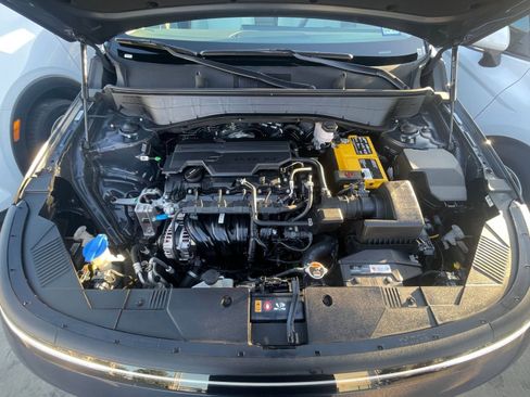 Used 2025 Hyundai Kona SEL image 34