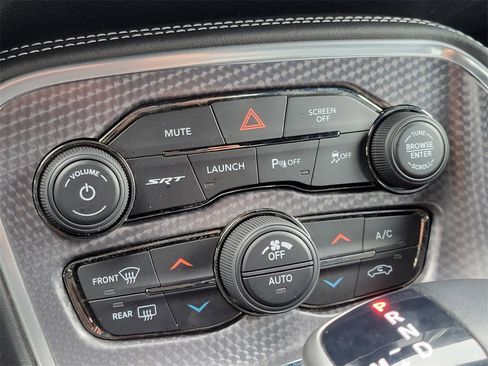 Used 2018 Dodge Challenger SRT Hellcat image 12