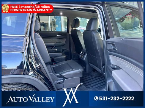 Used 2022 Volkswagen Atlas SEL R-Line AWD/4WD image 25