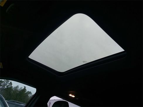 Certified 2019 Ford Explorer XLT w/ Equipment Group 202A image 29