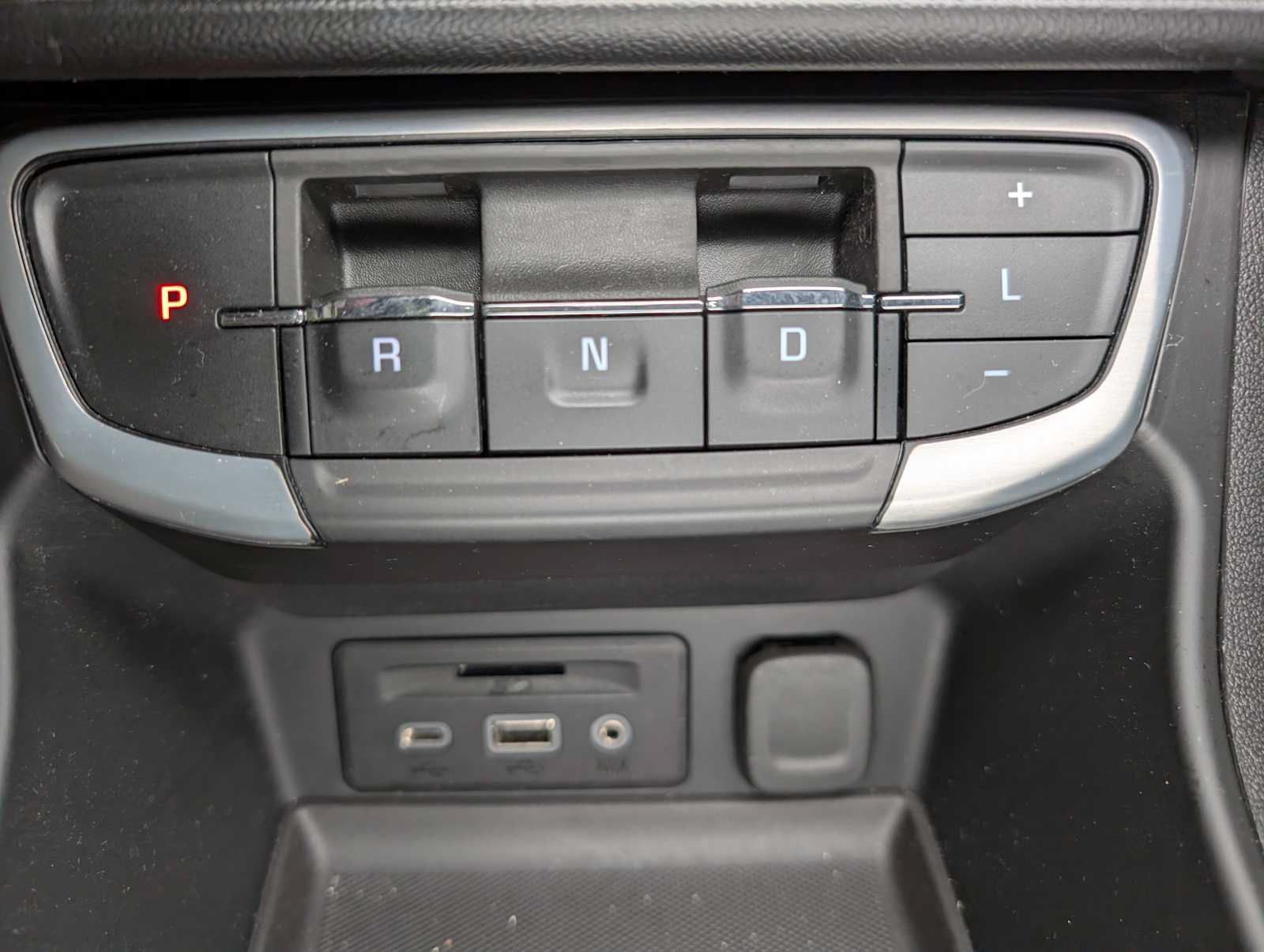 Used 2022 GMC Terrain SLT w/ Tech Package AWD/4WD image 30
