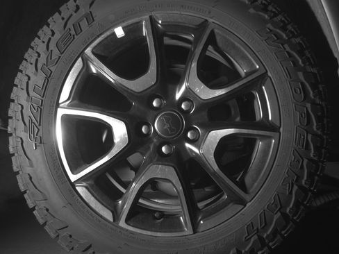 Used 2025 Jeep Compass Trailhawk image 15