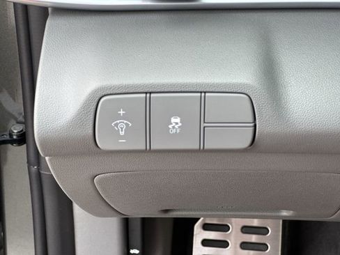 New 2026 Hyundai Elantra Sport FWD image 24