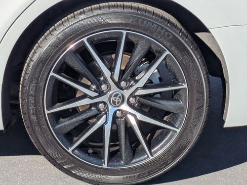 Used 2023 Toyota Camry SE image 13