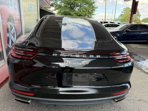 Used 2017 Porsche Panamera 4 AWD/4WD image 2