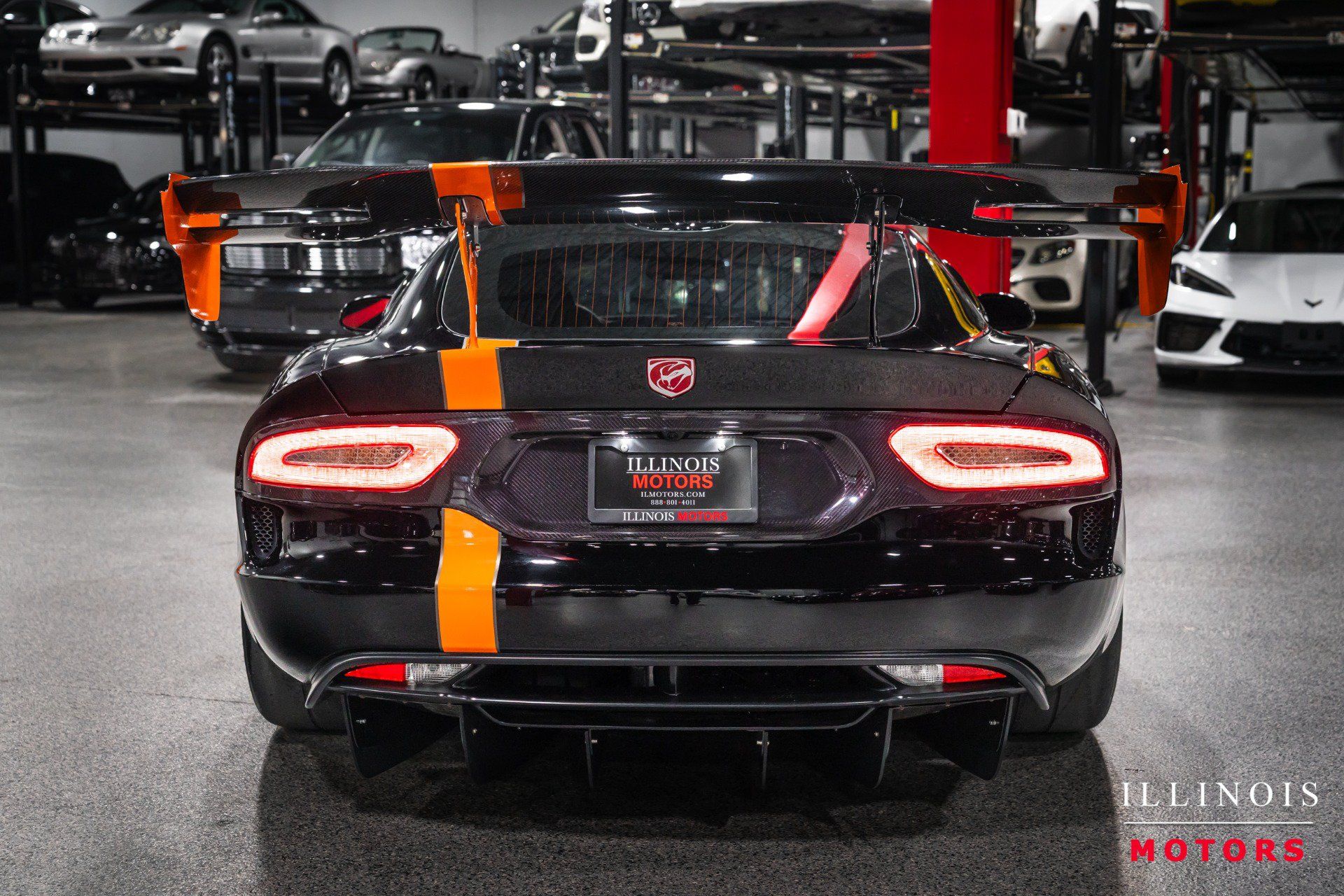 Used 2016 Dodge Viper SRT-10 w/ TA 1.0 Package RWD image 4