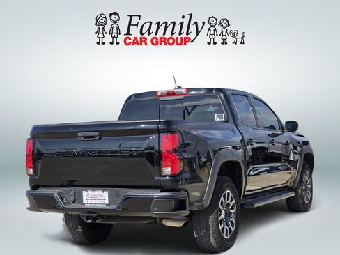 Used 2024 Chevrolet Colorado Z71 w/ Z71 Convenience Package 2 AWD/4WD image 4