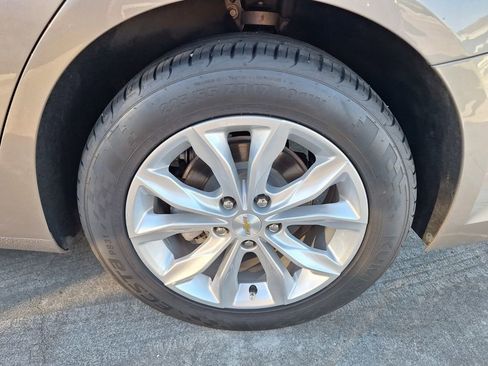 Used 2024 Chevrolet Malibu LT image 23