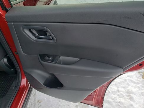 Used 2026 Nissan Rogue S image 25