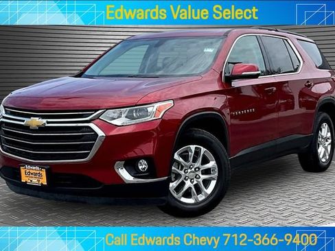 Used 2019 Chevrolet Traverse LT FWD image 1