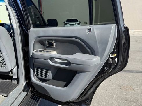 Used 2006 Honda Pilot EX-L image 24