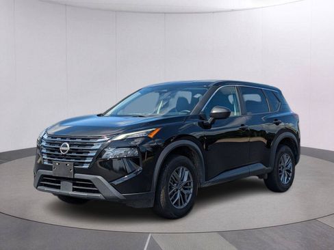 Used 2024 Nissan Rogue S AWD/4WD image 1