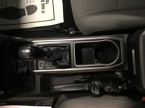 Used 2021 Toyota Tacoma SR5 image 53