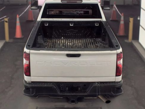 Used 2021 Chevrolet Silverado 2500 W/T RWD image 5
