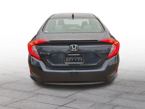 Used 2017 Honda Civic EX-T image 5