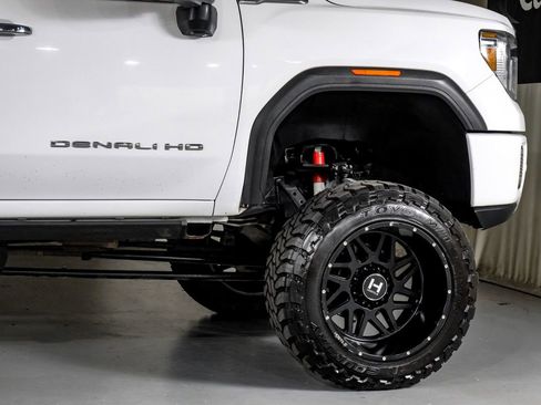 Used 2020 GMC Sierra 2500 Denali w/ Technology Package AWD/4WD image 7