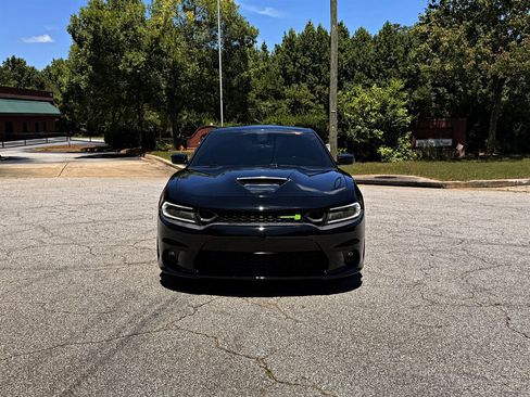 Used 2020 Dodge Charger Scat Pack w/ Carbon/Suede Interior Package RWD image 2