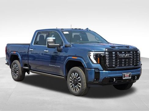 New 2026 GMC Sierra 2500 Denali Ultimate AWD/4WD image 7