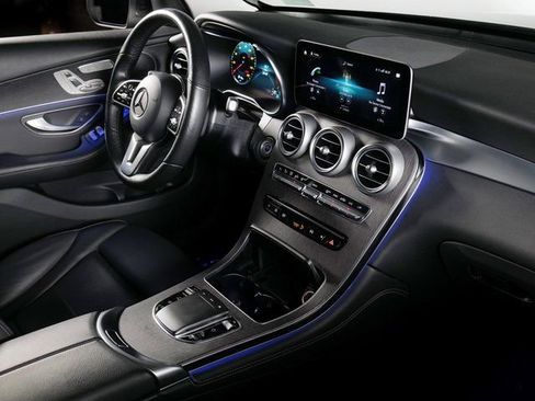 Used 2021 Mercedes-Benz GLC 300 4MATIC image 14