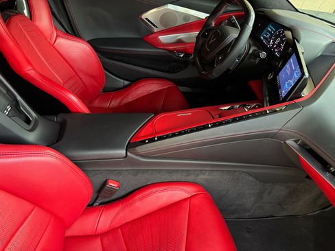 Used 2023 Chevrolet Corvette Stingray Premium Cpe w/ Z51 Performance Package image 21