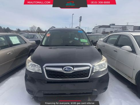 Used 2015 Subaru Forester 2.5i Premium w/ All-Weather Package image 2