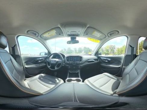 Used 2023 GMC Terrain AT4 AWD/4WD image 32