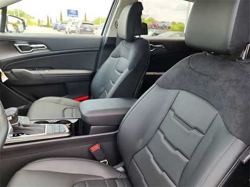 New 2026 Kia Sportage SX image 13