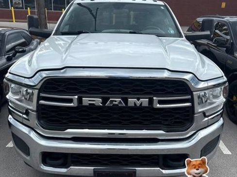 Used 2021 RAM 3500 Tradesman AWD/4WD image 2