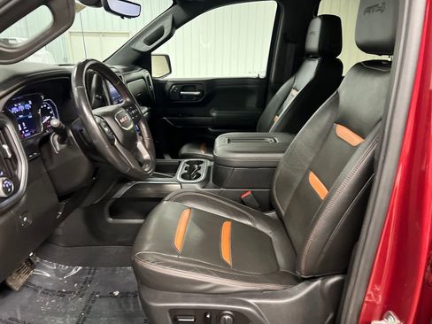Certified 2020 GMC Sierra 1500 AT4 w/ AT4 Premium Package image 12