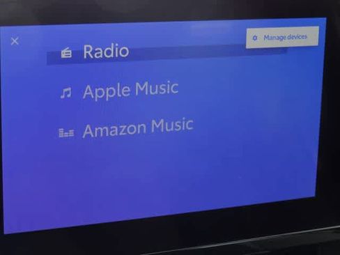 Used 2025 Toyota Corolla LE image 22