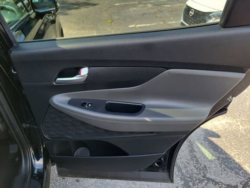 Used 2023 Hyundai Santa Fe SEL image 33