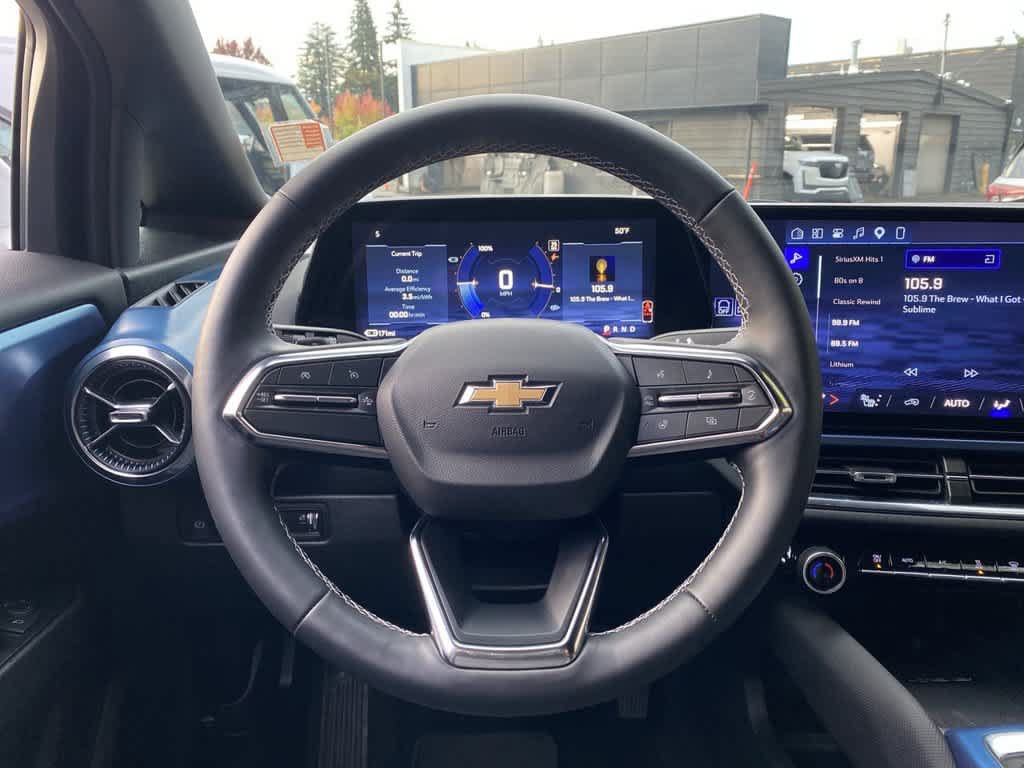 Used 2026 Chevrolet Equinox EV LT FWD image 19
